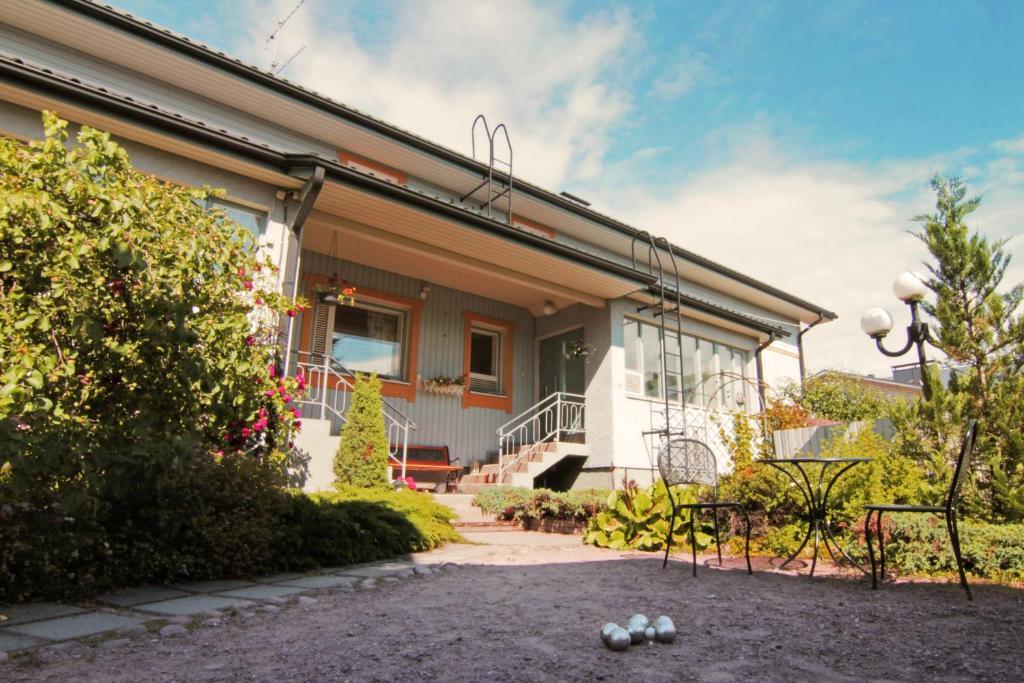 Apartment Hotel Kuukkarin Kortteeri Pori Exterior photo